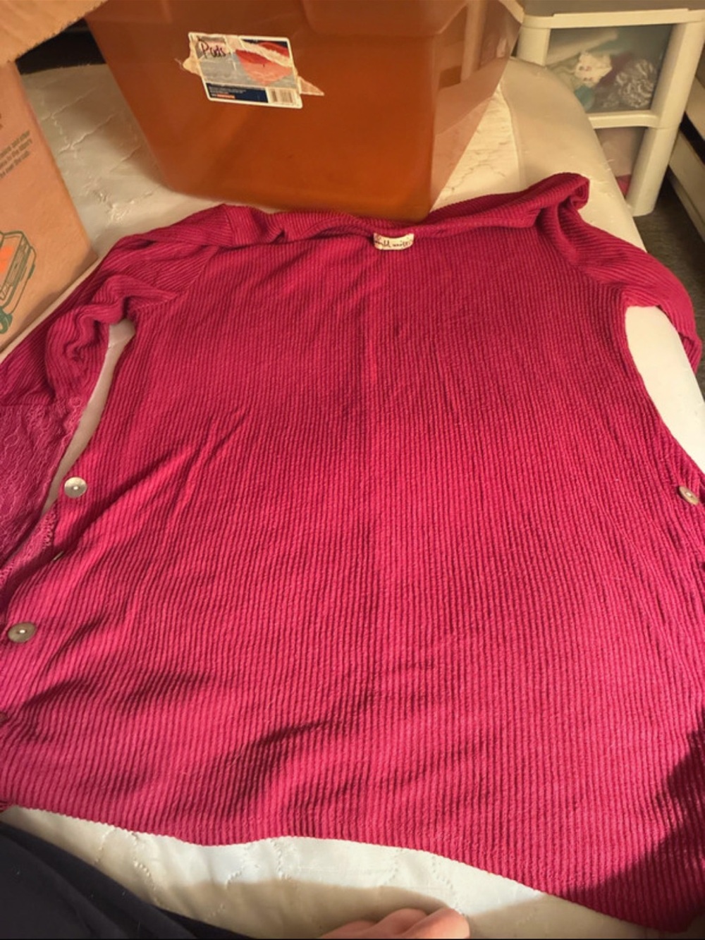 Women’s Ribbed Button-Accent Cardigan in Bright Pink